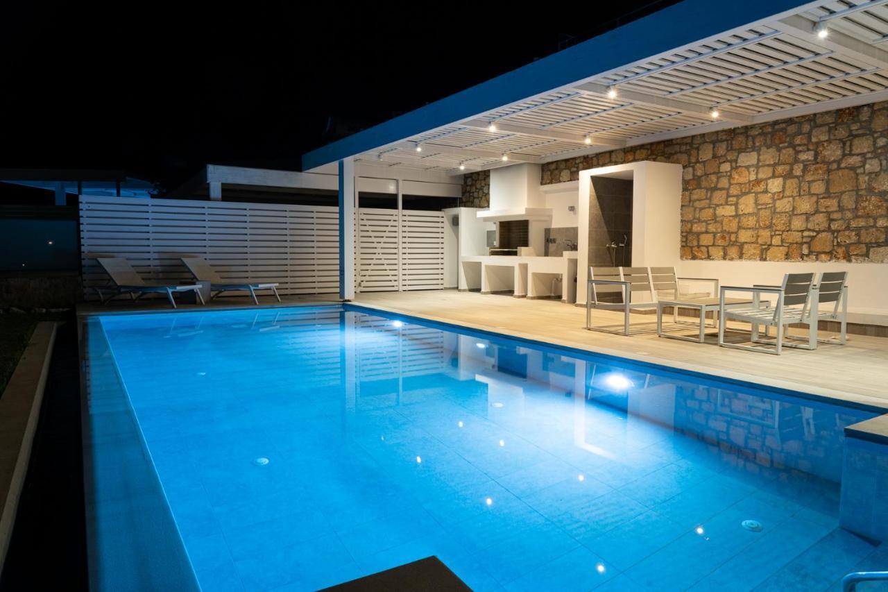 Villa Akrotiri Vlicha  エクステリア 写真